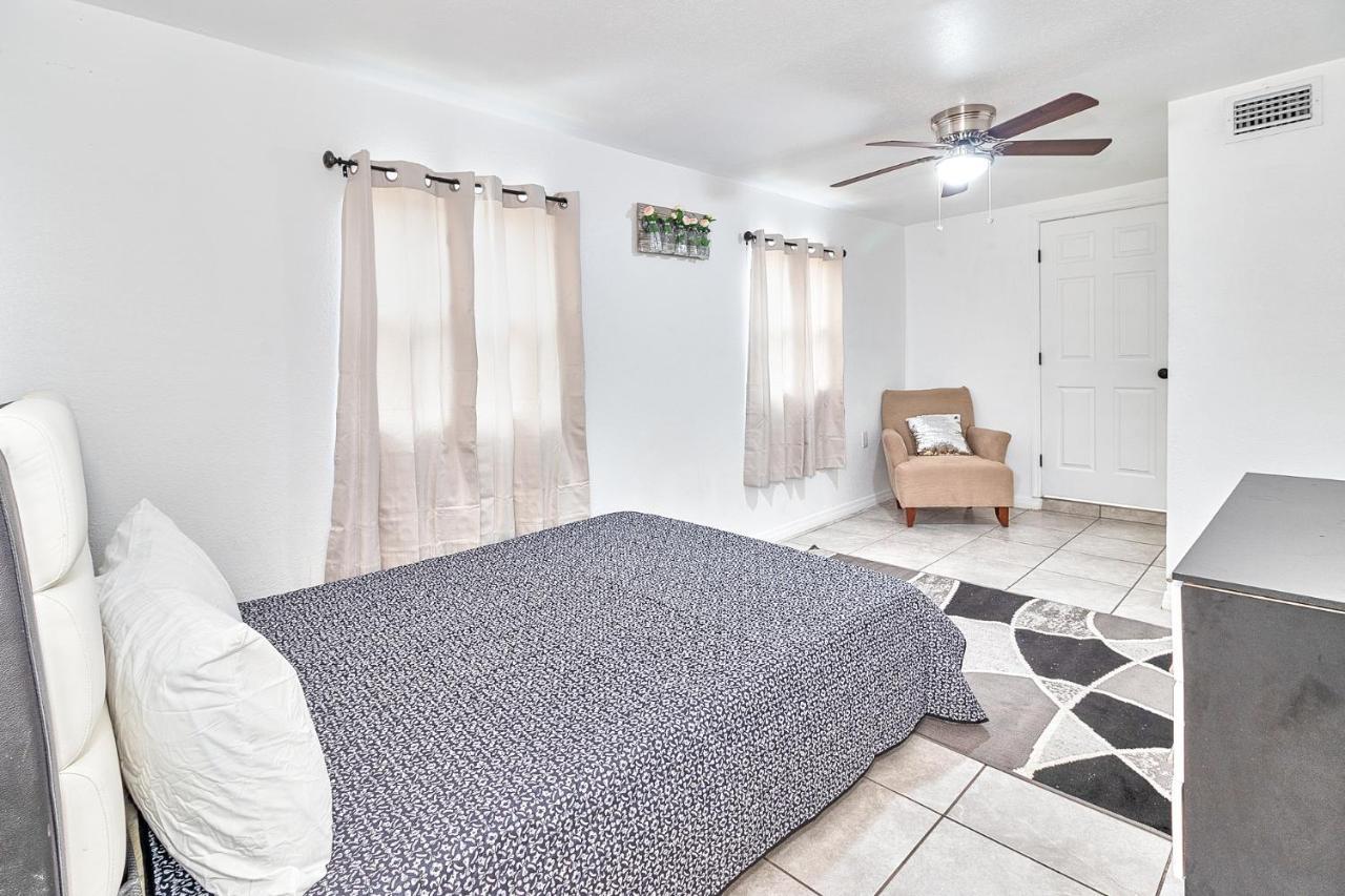 4-Bedroom Comfort Ybor City, Close To Everything แทมปา ภายนอก รูปภาพ
