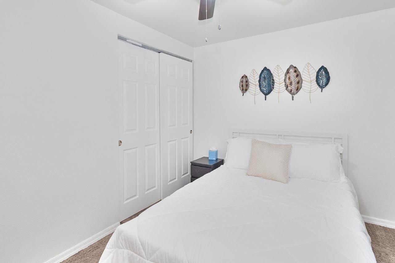 4-Bedroom Comfort Ybor City, Close To Everything แทมปา ภายนอก รูปภาพ